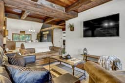 Downtown Wolfeboro Luxe | Walk to Shops & Docks