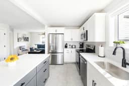 Weirs Beach Cottage | Lake Winnipesaukee Escape