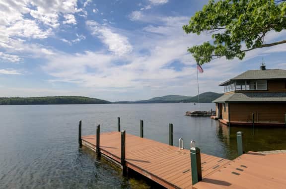 Luxury Lakefront Retreat | Dock & Boathouse